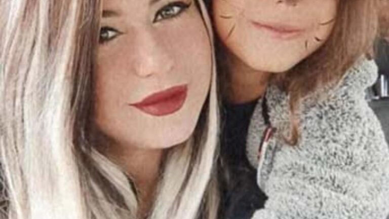 La triste nouvelle est arrivée;  Arrivé aux funérailles de sa fille et de sa petite-fille après 180 jours