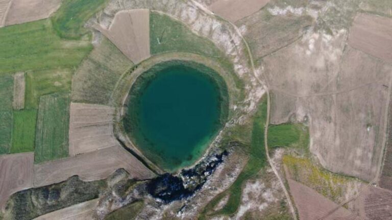 Les lacs de Canova attendent d&rsquo;être amenés au tourisme