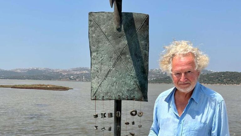 La tête de la statue en bronze d&rsquo;une valeur de 50 000 euros volée lors du festival a été retrouvée dans le lac