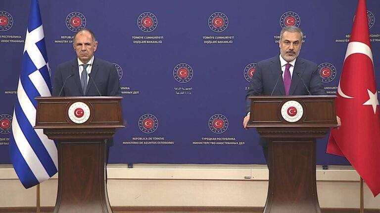 Visite critique d&rsquo;Athènes à Ankara : déclaration commune du ministre Fidan avec son homologue grec