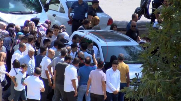 Déclaration de l&rsquo;avocat du « cheikh » qui s&rsquo;est fait connaître avec la « dispute d&rsquo;amulettes » à Diyarbakır