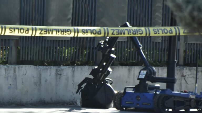 Un sac laissé sur le mur du jardin de la loge militaire a semé la panique.