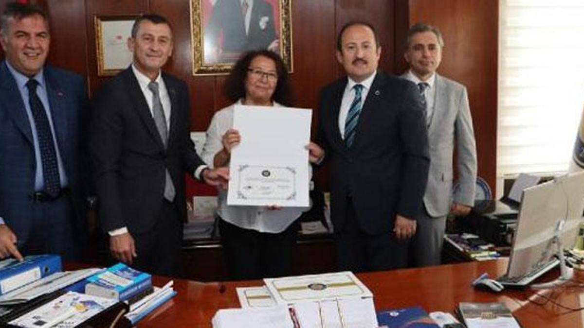 La mère du martyr est entrée à la faculté de « psychologie » de l'université