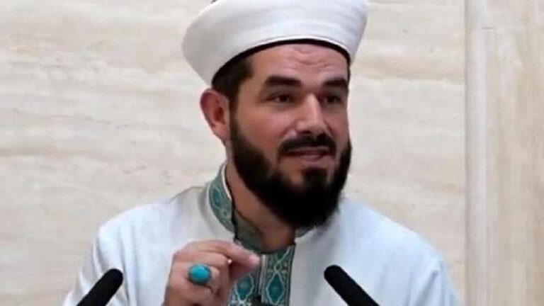Diyanet examine les propos de l&rsquo;imam sur les « funérailles causées par un tremblement de terre »