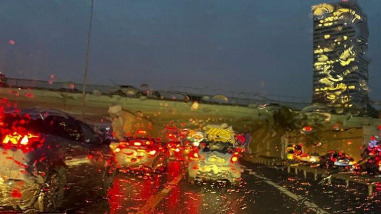 Météorologie prévenue !  La pluie a commencé à être efficace à Istanbul