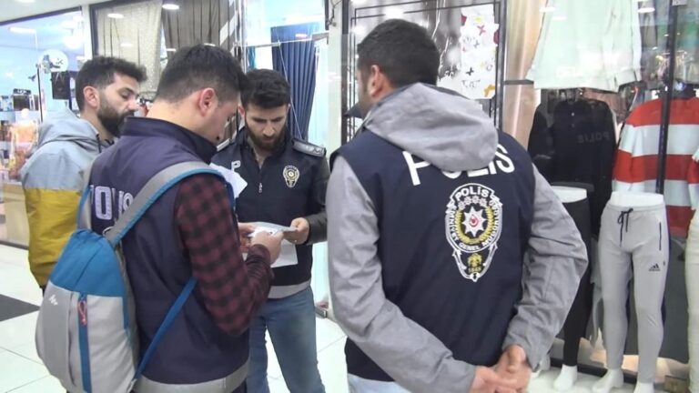 Contrôle strict à Istanbul… Le ministre Yerlikaya a annoncé : 512 immigrants irréguliers ont été arrêtés