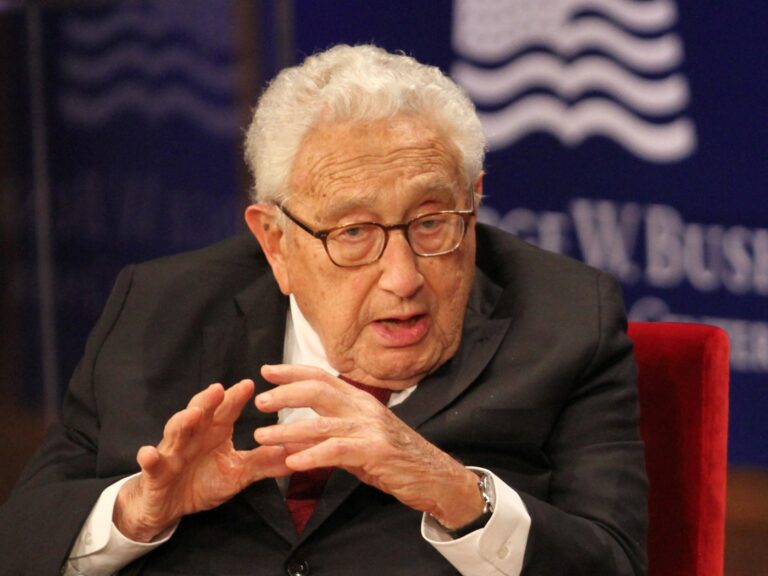 Henry Kissinger : 10 conflits, des pays qui définissent un héritage ensanglanté