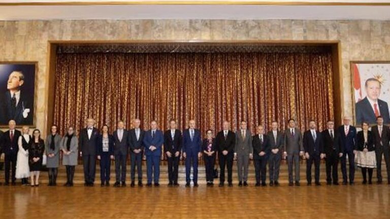 Kurtulmuş a reçu les ambassadeurs des pays membres de l&rsquo;UE