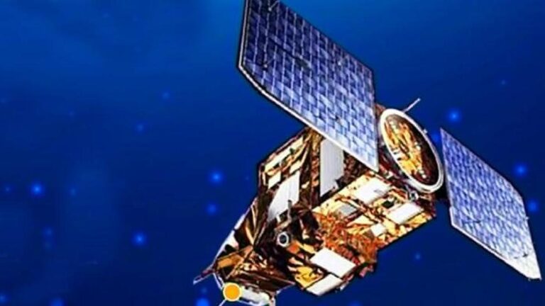 Le satellite Göktürk-1 a 7 ans