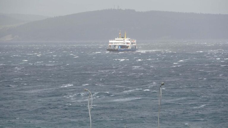 Obstacle « tempête » aux services de ferry de Gökçeada et Bozcaada