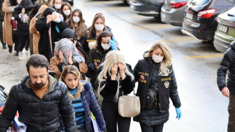 BARBIE-ES… Opération prostitution dans 5 provinces : De nombreuses détentions !