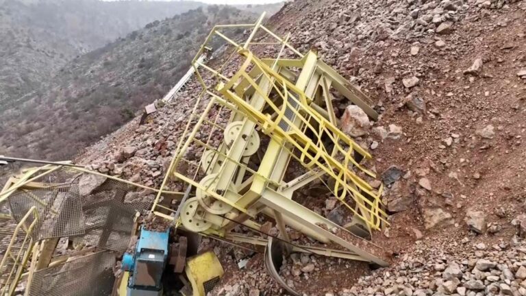 Prise de vue d&rsquo;une caméra drone de CNN TÜRK : Images très spéciales de la zone minière d&rsquo;Erzincan !