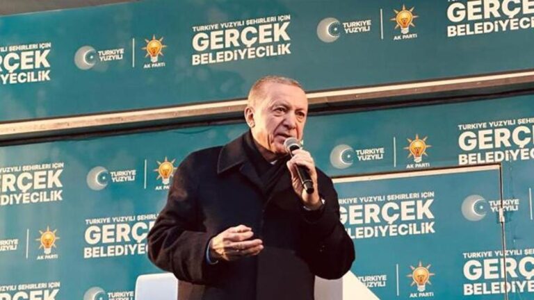 Le président Erdoğan s&rsquo;adresse depuis Trabzon : Le service se cache derrière chaque mot que nous disons