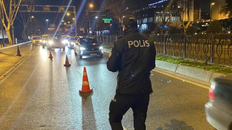 Demande « Paix Istanbul » de la police : les véhicules ont été fouillés un par un
