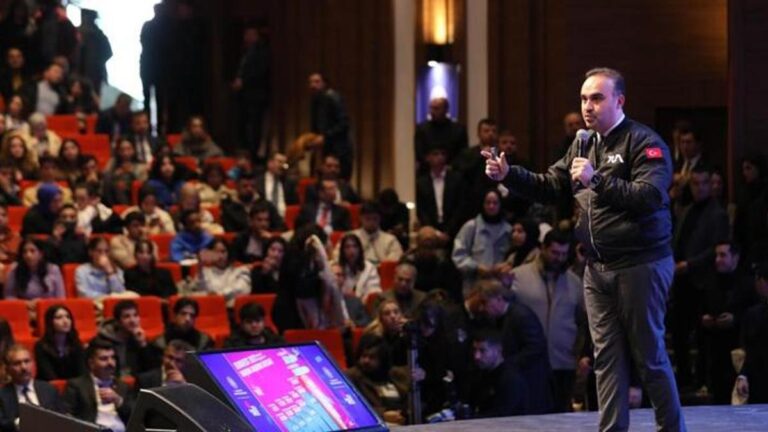 Déclaration de KAAN du ministre de l&rsquo;Industrie et de la Technologie Kacır !  « La Turquie est devenue l&rsquo;un des rares pays »