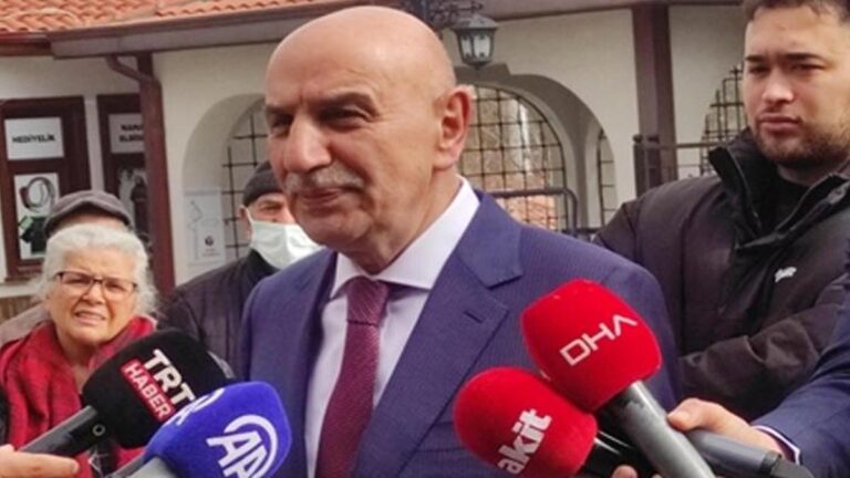 Turgut Altınok : Malheureusement, Ankara a « ralenti »