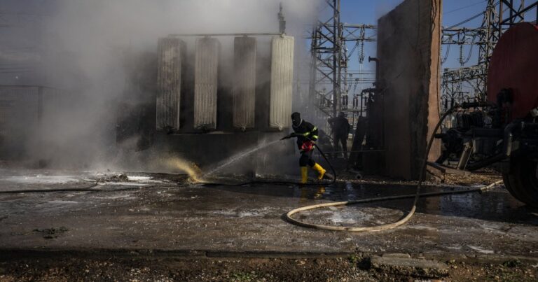 Les frappes turques font des ravages dans le nord-est de la Syrie