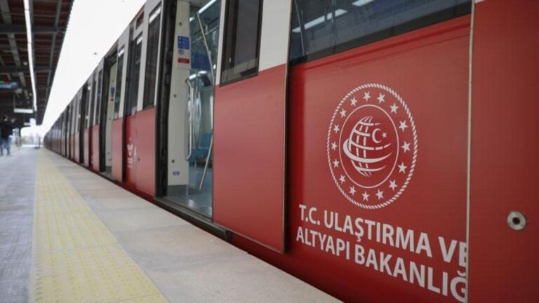 La ligne ferroviaire Sirkeci-Kazlıçeşme sera ouverte aujourd'hui