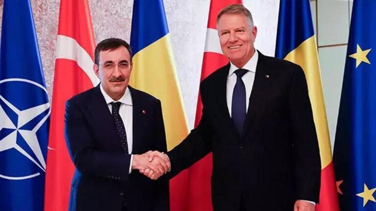 Cevdet Yılmaz a rencontré le Président de la Roumanie