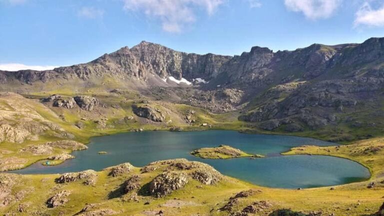 Une beauté cachée pour les amoureux de la nature ;  İspir Yedigöller !  Où se trouve İspir Yedigöller ?