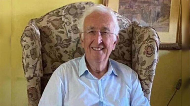 Détail de « l'instrument » dans la mort du célèbre économiste