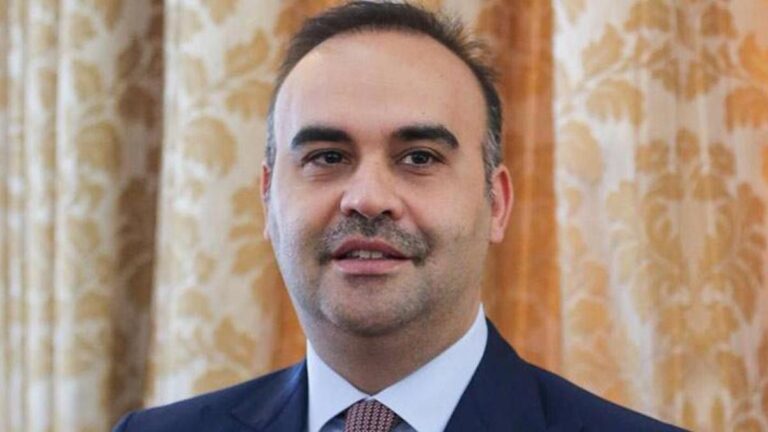 Ministre Kacır : Les investissements en Turquie vont s'accélérer