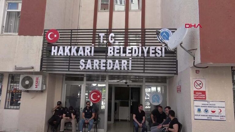 Administrateur de la municipalité de Hakkari : il existe également des dossiers sur 27 maires DEM