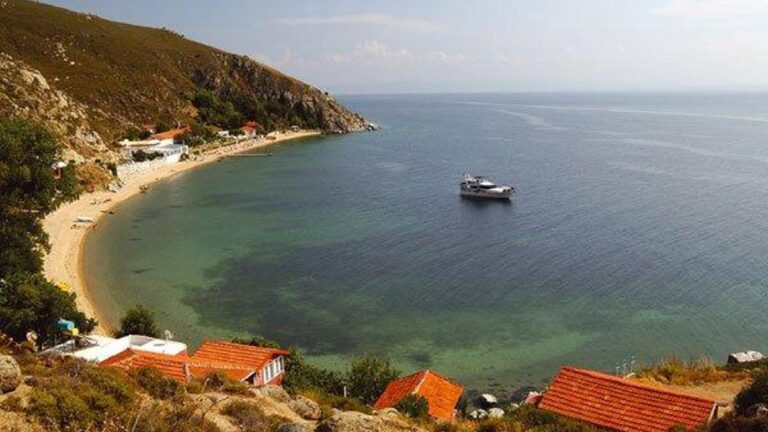 Où se trouve l’île d’Avşa et comment s’y rendre ?  Que puis-je visiter à Île d'Avşa ?