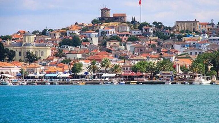 Où se trouve l’île de Cunda et comment s’y rendre ?  Que puis-je visiter à Île de Cunda ?