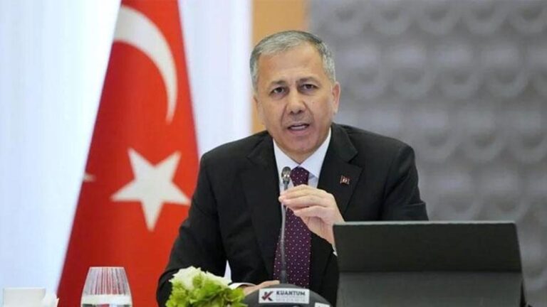 Ministre Yerlikaya : Nous ne pardonnerons pas les traîtres