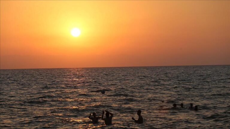 Avertissement d'automne « trop chaud »