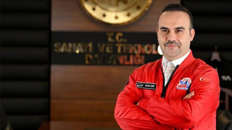 Le ministre de l'Industrie et de la Technologie, Mehmet Fatih Kacır, a annoncé que les candidatures pour l'Académie nationale de technologie avaient été ouvertes.