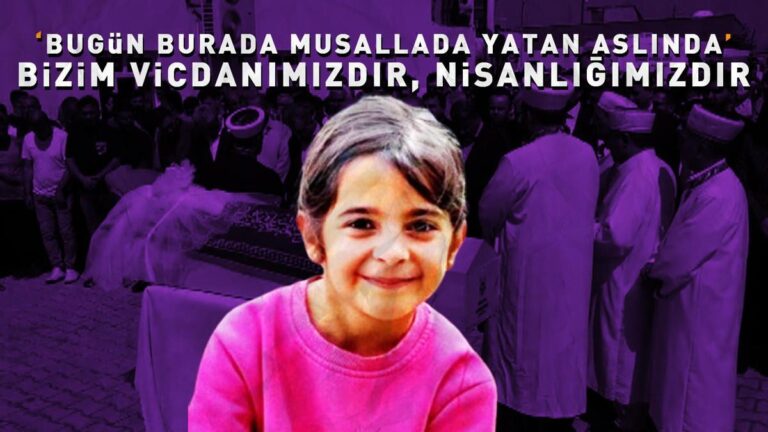 Actualités vidéo | Mots remarquables de l'imam lors des funérailles de Narin : Ce qui se trouve dans la musalla est en réalité notre conscience, notre humanité !