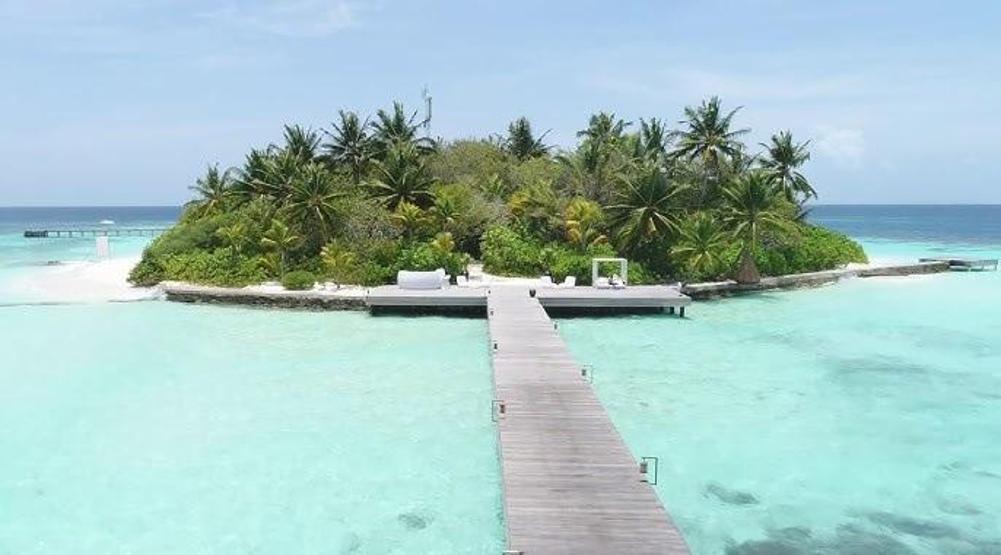 L'île la plus chère des Maldives. Le prix par nuit est étonnant : IL N'Y A PAS DE RICHE QUI PEUT PAYER DEPUIS LA TURQUIE.