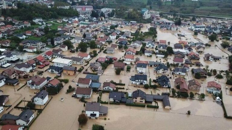 Catastrophe des inondations en Bosnie-Herzégovine ! Partage de l'aide du président Erdoğan