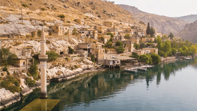 Où se trouve Halfeti ? Comment arriver à Halfeti ? Choses à savoir sur Halfeti