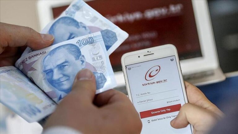 À combien s'élèvent les frais mensuels de bourse et de prêt KYK ? Combien de TL ? Quel est le montant de la bourse KYK 2024-2025 ?