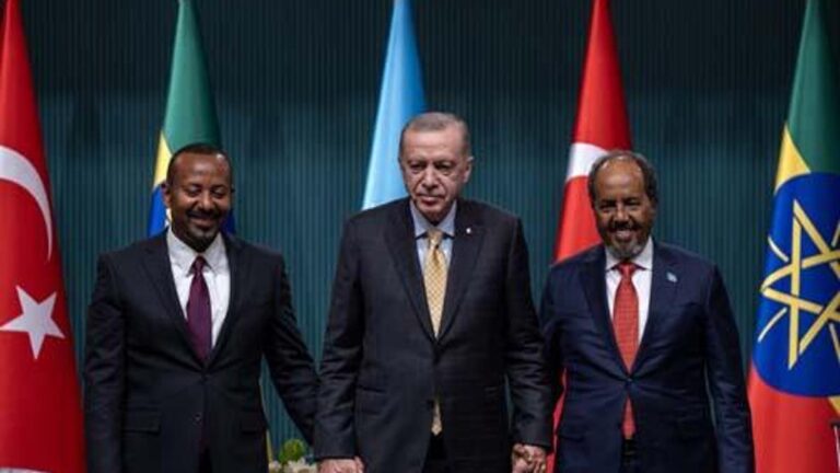 La table de la paix a été établie en Turquie ! 7 heures pour résoudre la crise