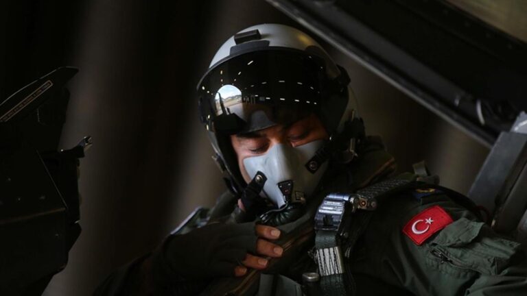 Les « aigles de fer » de la patrie du ciel entrent dans la nouvelle année en garde !