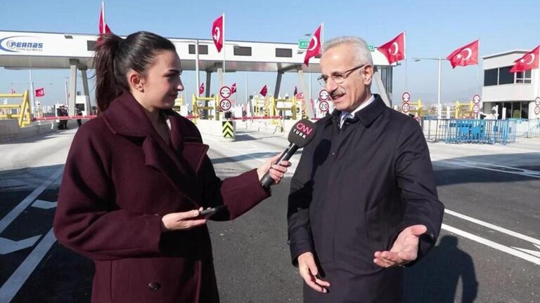 Le réseau routier turc s'étend… Déclarations du ministre Uraloğlu sur CNN TÜRK…