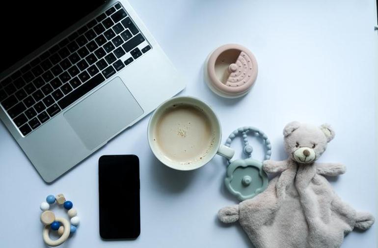 LE CONGÉ DE MATERNITÉ EST-IL PROLONGÉ ? Dernières évolutions en matière de congé de maternité Quelle est la durée du congé de maternité des mères qui travaillent ?