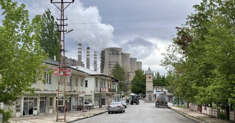 Le gouvernement turc approuve l'expansion de la centrale au charbon