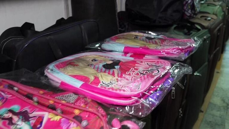 Attention aux parents! Une substance cancérigène est apparue du sac à école