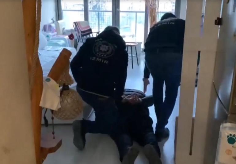 Opération pour le gang de prostitution à Izmir: 7 arrestations