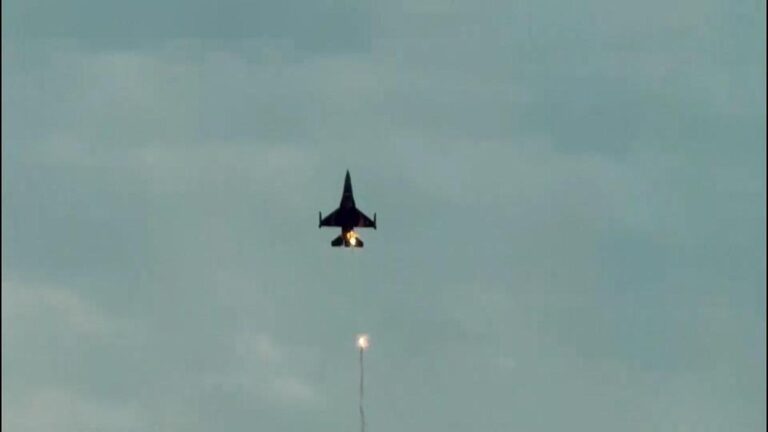 Clip significatif de Solotürk le 18 mars