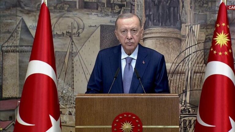 Dernière minute … la mosquée Recep Tayyip Erdogan a ouvert ses portes en Guinée! Erdoğan: Nous voulions refléter les riches motifs de décoration de la tradition islamique