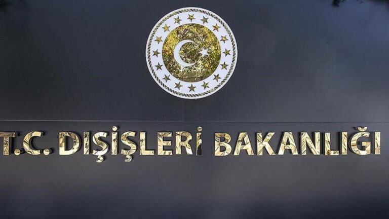 Explication des affaires étrangères après la réunion de Chypre à Genève