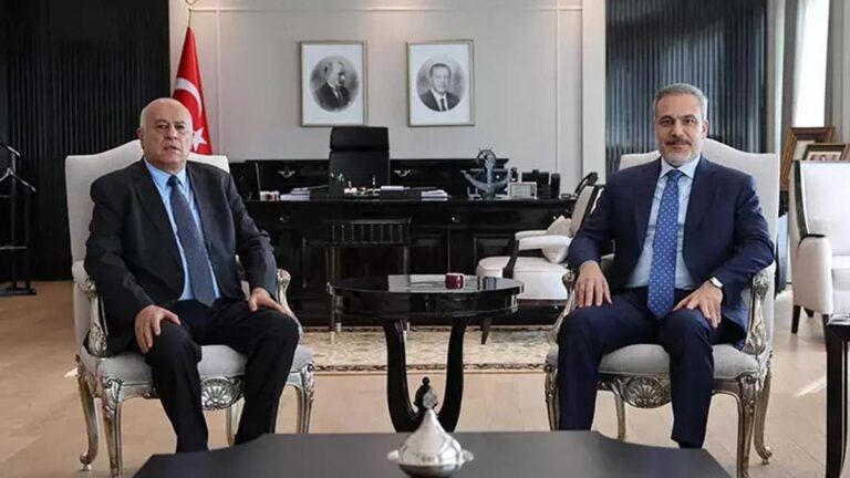 Le ministre des Affaires étrangères, Fidan, a accepté le secrétaire général de la conquête