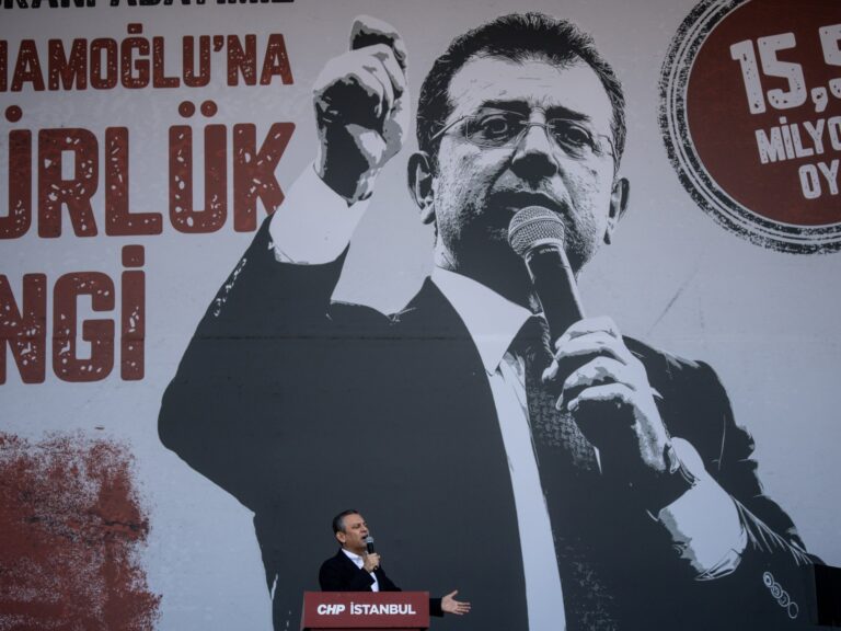 Combien de soutien y a-t-il pour Imamoglu, le maire emprisonné d'Istanbul?