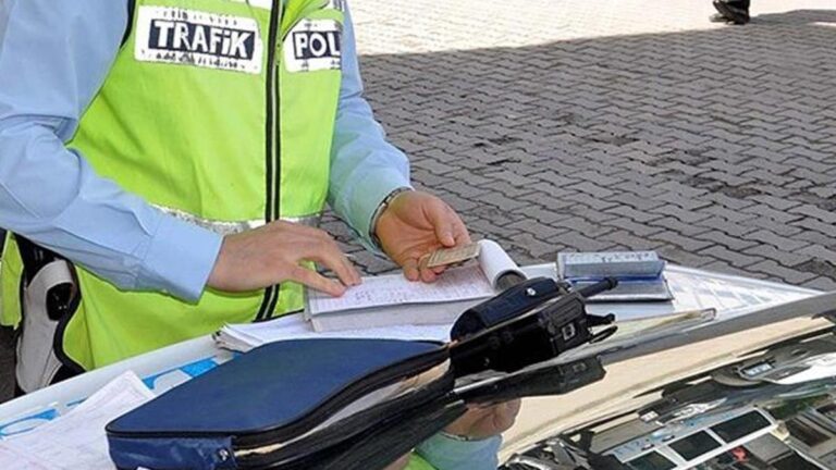 Attention aux propriétaires de voitures! L'avocat a trouvé l'erreur, ces pénalités sont annulées